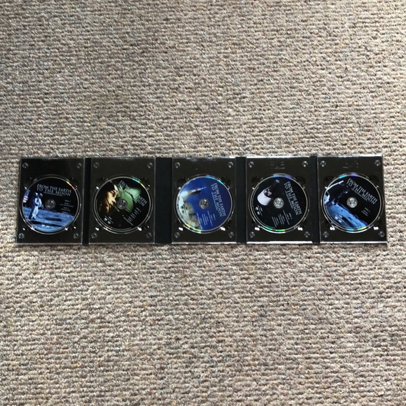 From the Earth to the Moon 5 Disc set - Picture 5 of 5